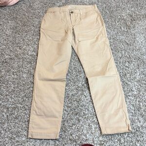 Women’s old navy khaki pants in size 4
